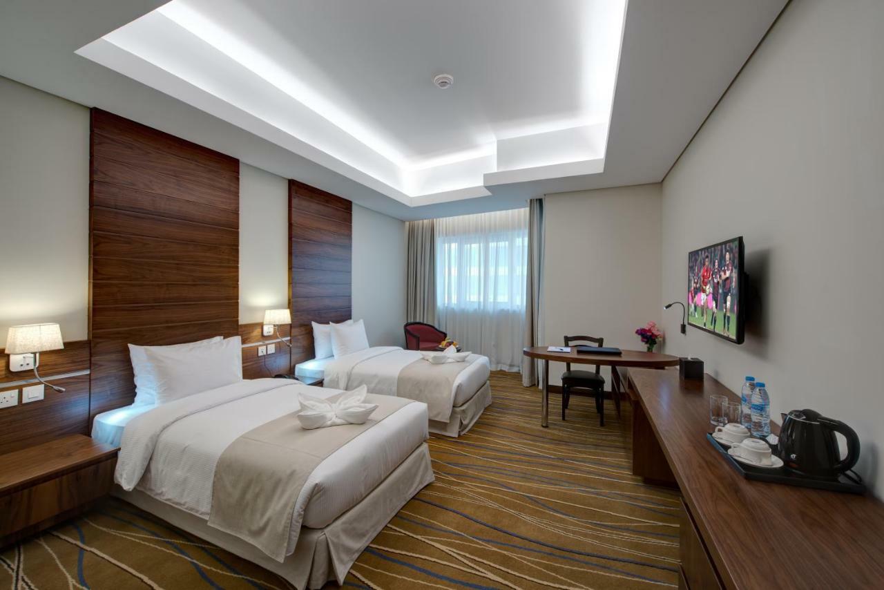 Center Hotel الشارقة المظهر الخارجي الصورة